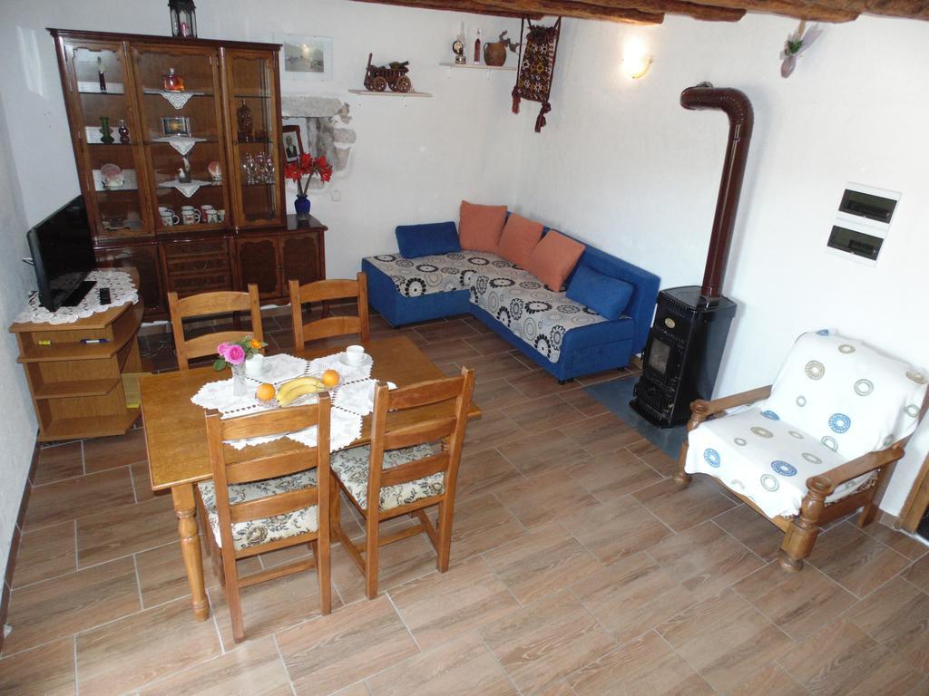 Holiday Home Paklenica ستاريغغاد باكلينتسا المظهر الخارجي الصورة