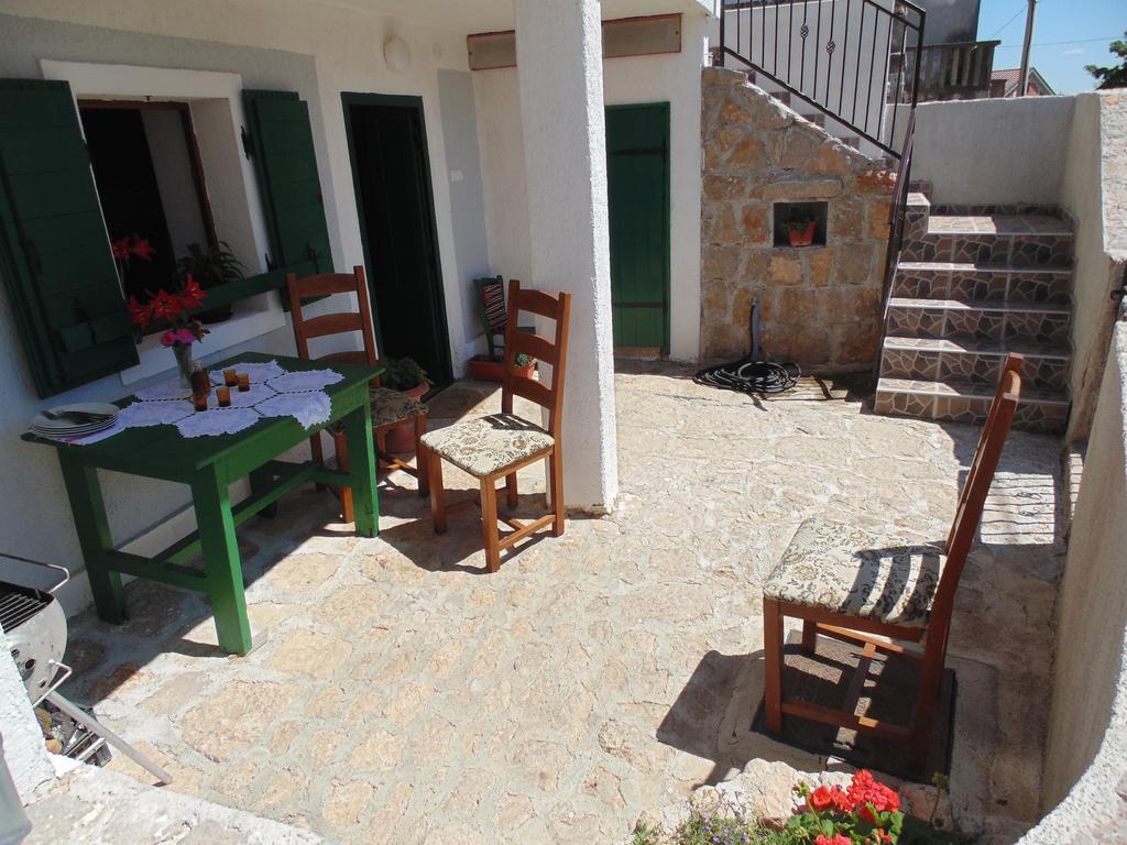 Holiday Home Paklenica ستاريغغاد باكلينتسا المظهر الخارجي الصورة