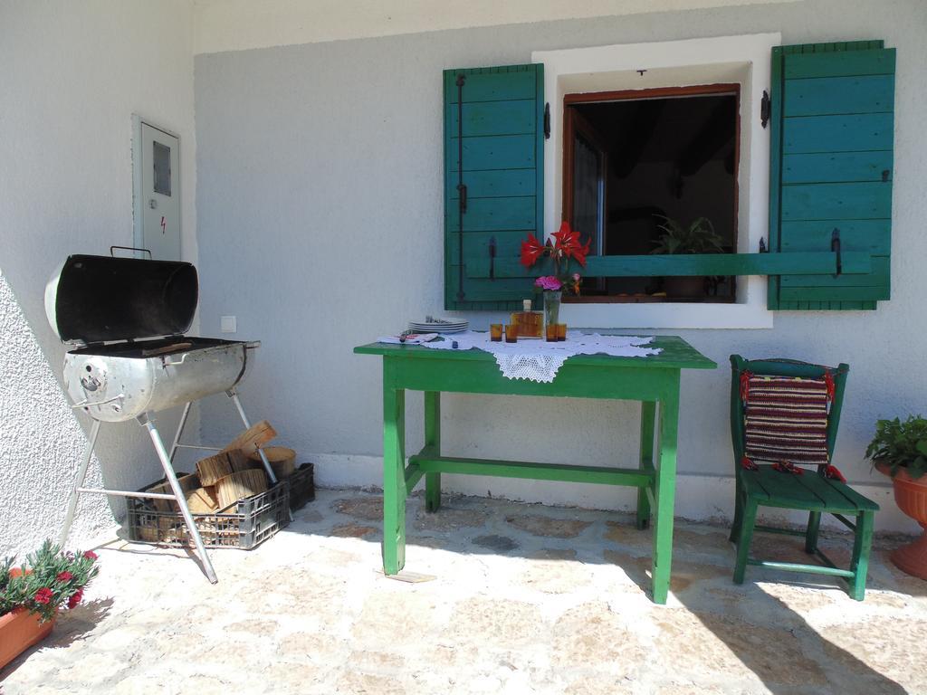 Holiday Home Paklenica ستاريغغاد باكلينتسا المظهر الخارجي الصورة