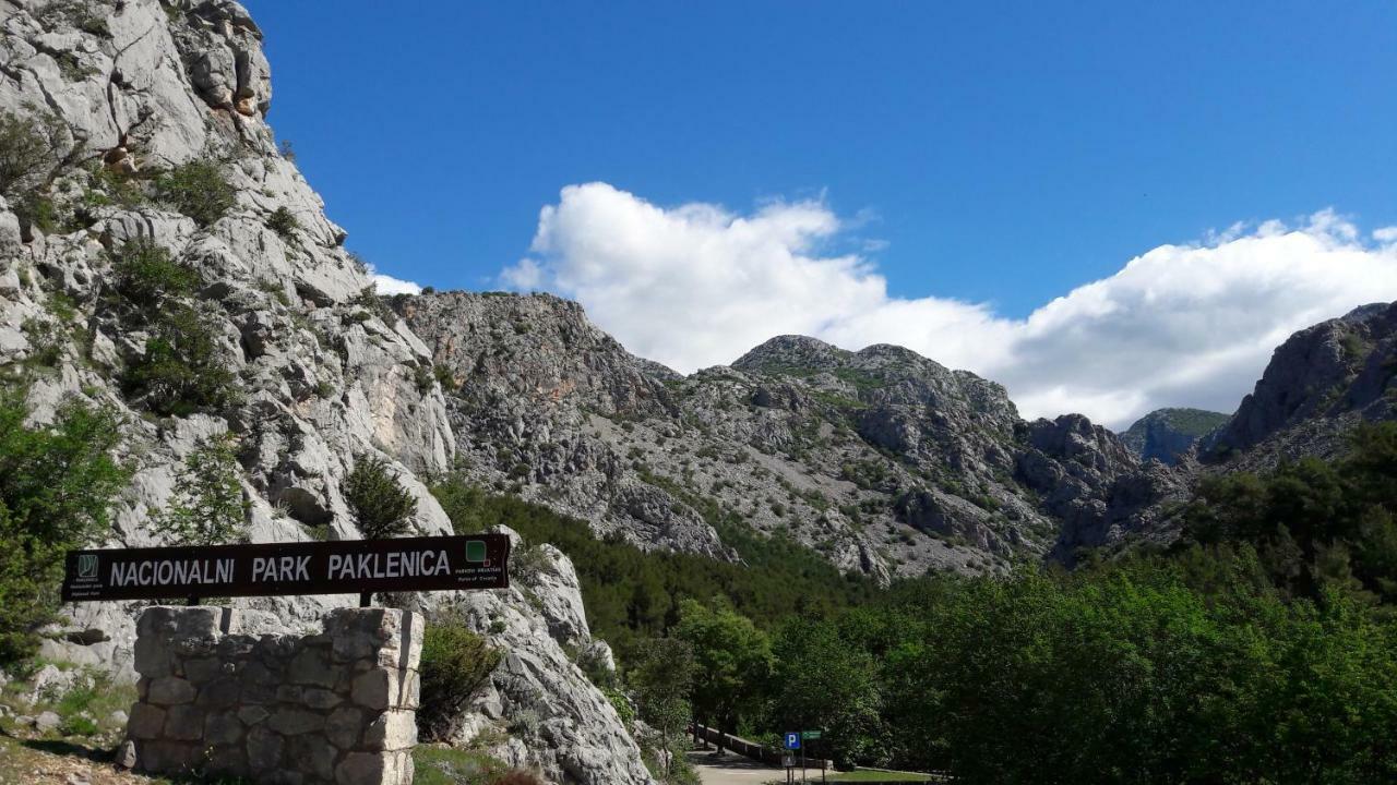 Holiday Home Paklenica ستاريغغاد باكلينتسا المظهر الخارجي الصورة