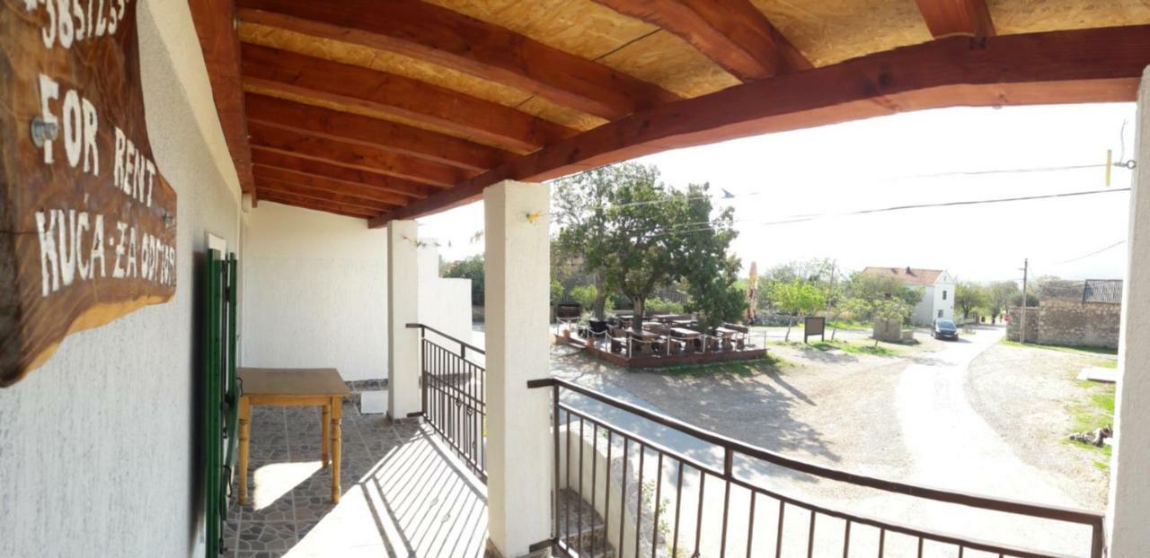 Holiday Home Paklenica ستاريغغاد باكلينتسا المظهر الخارجي الصورة