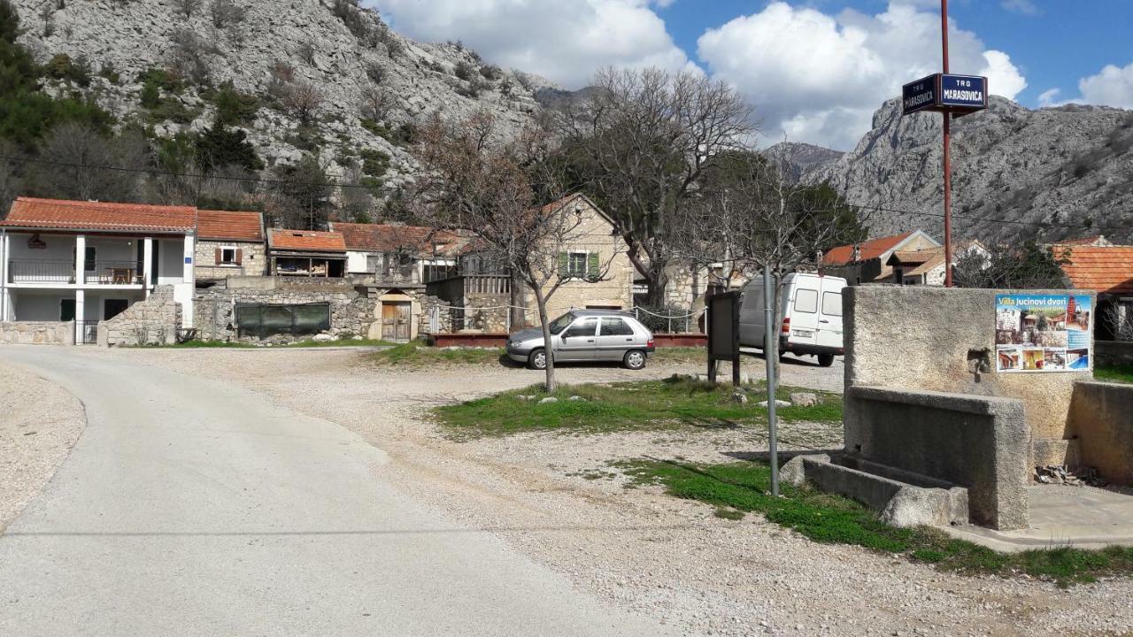 Holiday Home Paklenica ستاريغغاد باكلينتسا المظهر الخارجي الصورة
